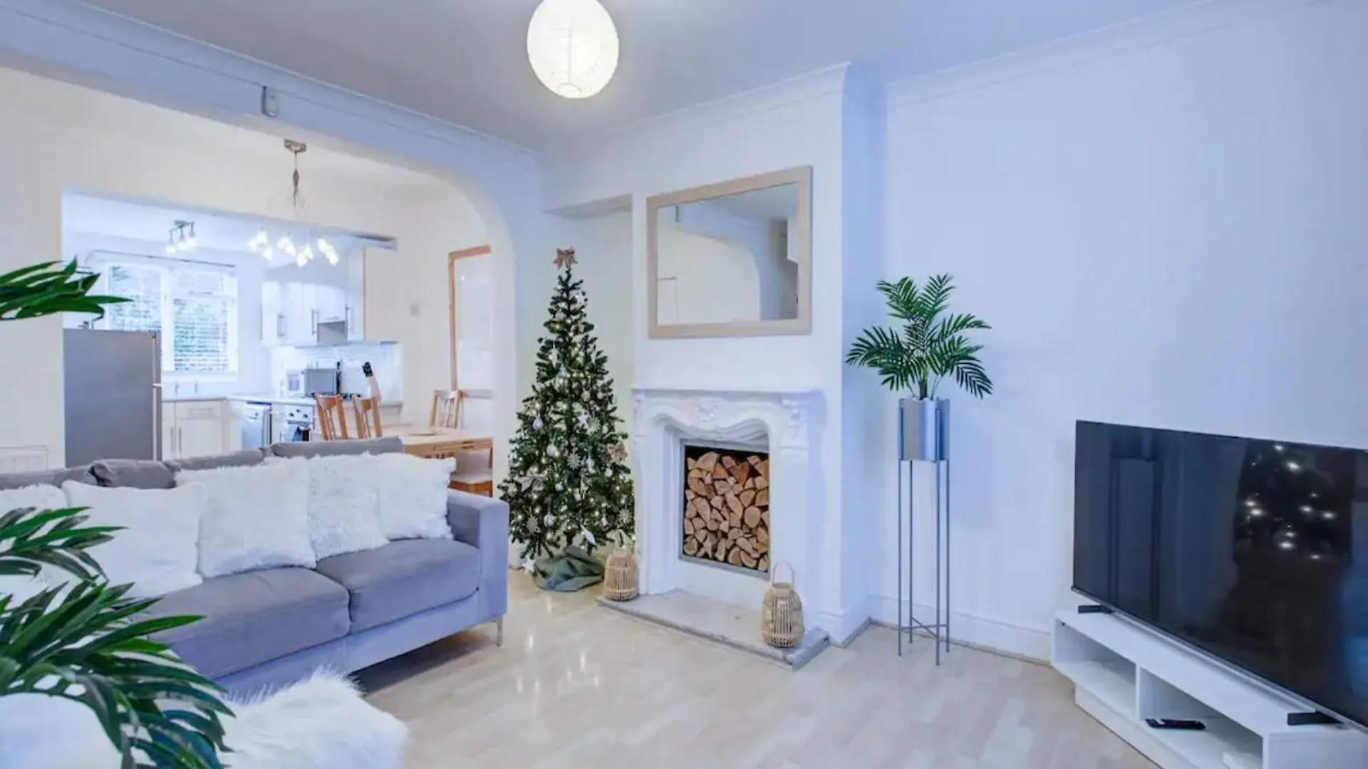 Pass The Keys Charming 2 Bedroom House Good Transport And Parking Londra